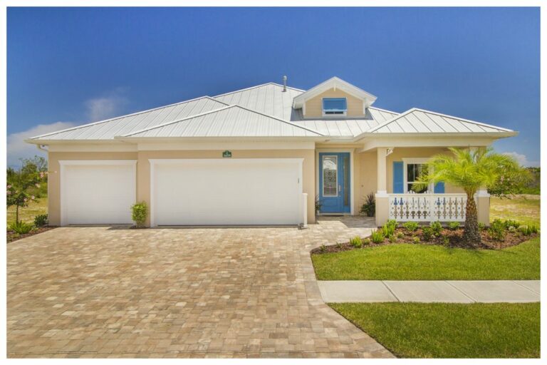 Exteriors Capron Ridge Home Builder, Cashel Village Home Builder