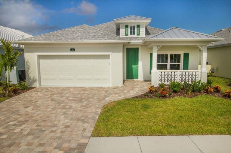 Exteriors Capron Ridge Home Builder, Cashel Village Home Builder